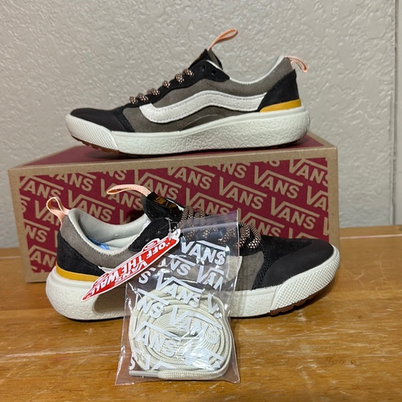 Vans Ultrarange Exo Se brown Suede multi marshmallow women’s size 5 - Picture 2 of 10